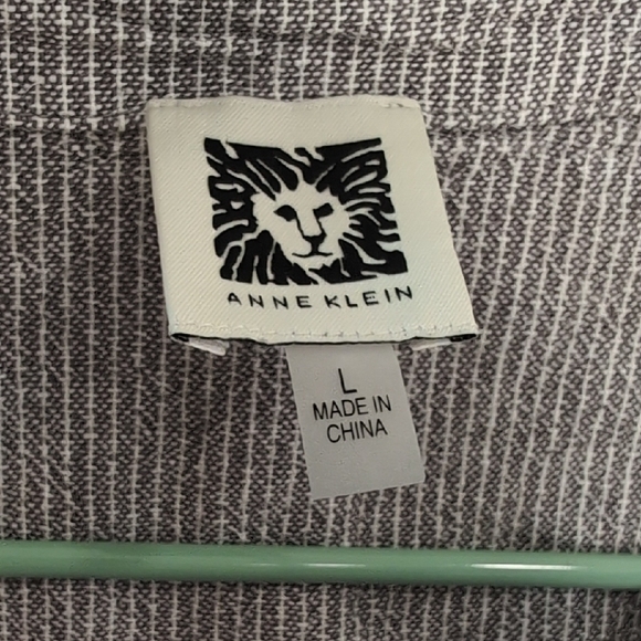 Anne Klein | NWOT Gray Striped Sleeveless Linen Viscose Top Size L - Picture 5 of 8